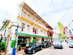 Royal At Chinatown (D1), Retail #565062791